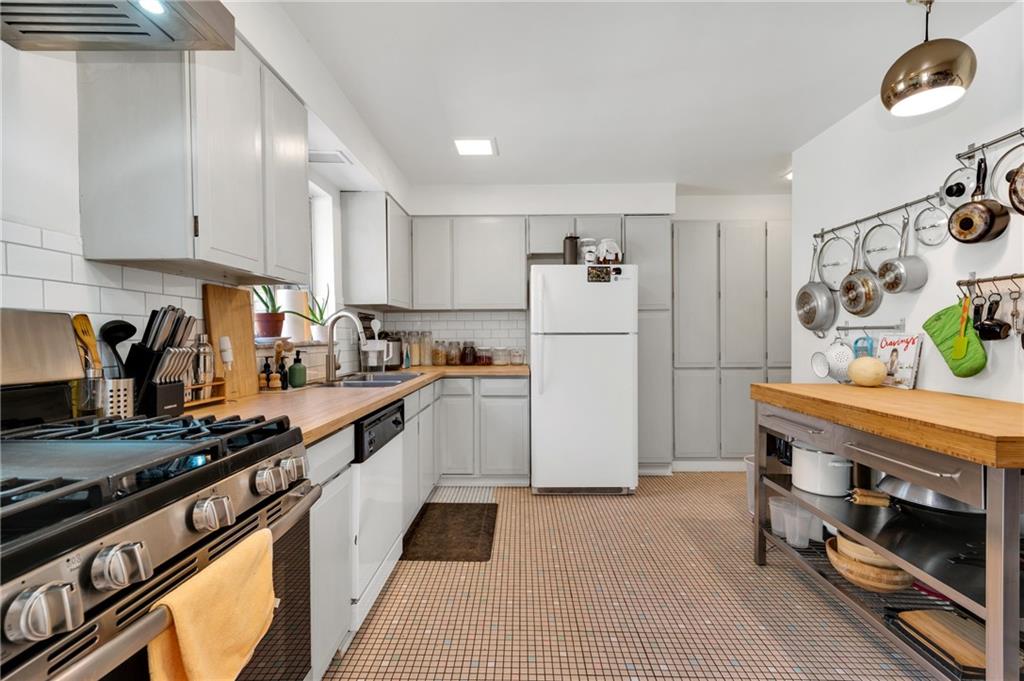 5500 Rippey Place Pittsburgh, PA 15206 - Photo 9 of 22