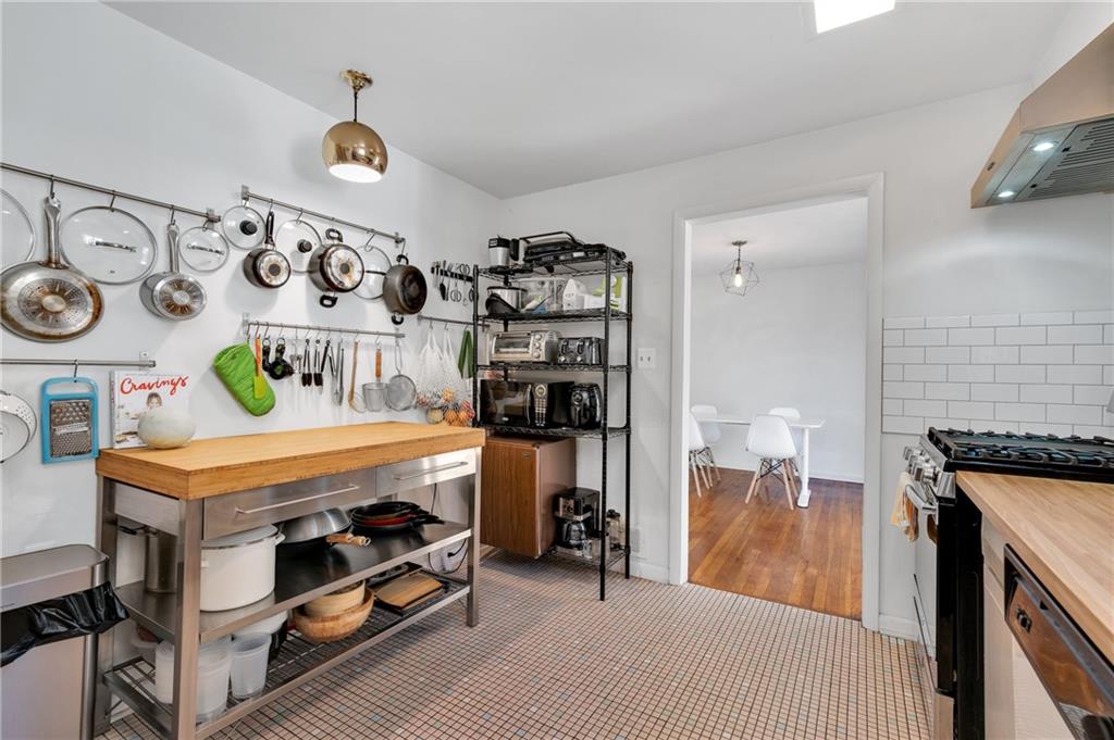 5500 Rippey Place Pittsburgh, PA 15206 - Photo 10 of 22