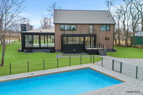 $2,699,000 | 290 Windward Road, Orient, NY 11957