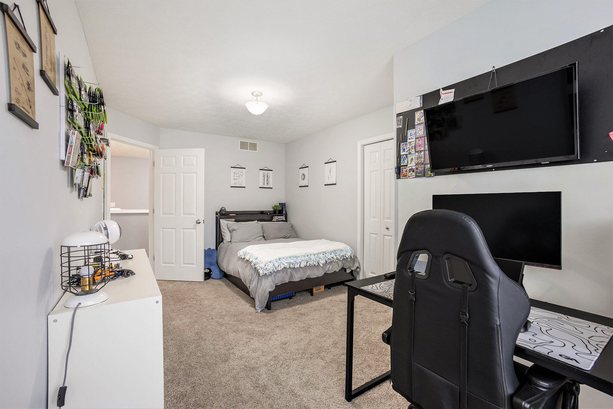 562 Brookstone Street Holland, MI 49423 - Photo 17 of 31 017_qj1a0501_364