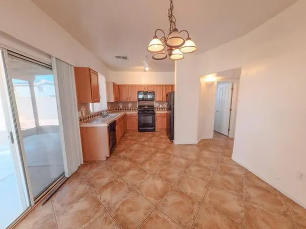 $1,950 | 1930 East 37th Avenue, Apache Junction, AZ 85119