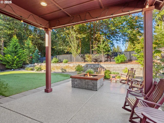 a outdoor view with a sitting space