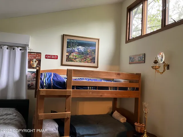 $330,000 | 150 Mallard Lane, Albrightsville, PA 18210