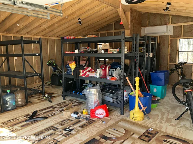 $330,000 | 150 Mallard Lane, Albrightsville, PA 18210