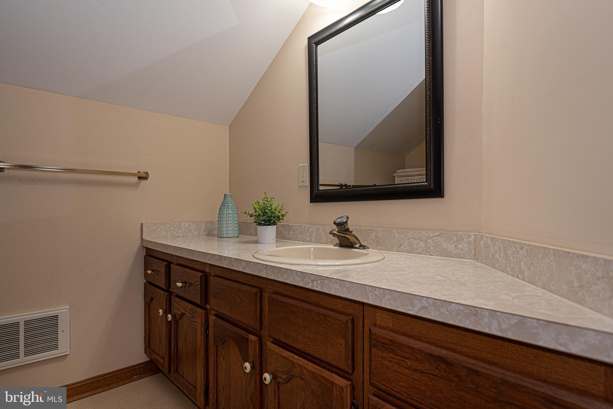 3 Battersea Road Ocean Pines, MD 21811 - Photo 71 of 72 en suite full bath
