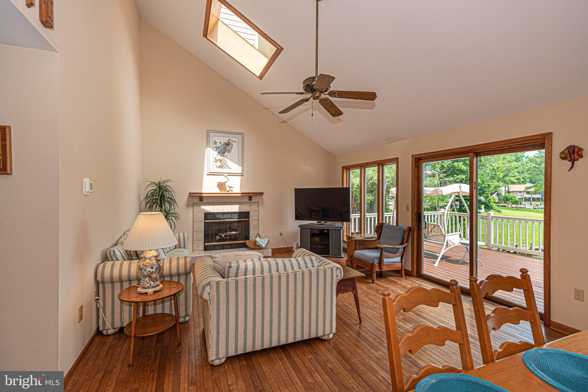 3 Battersea Road Ocean Pines, MD 21811 - Photo 10 of 72 cathedral ceiling and sky light
