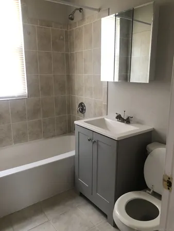 $1,550 | 263 Martin Street, Unit 2, Hartford, CT 06120