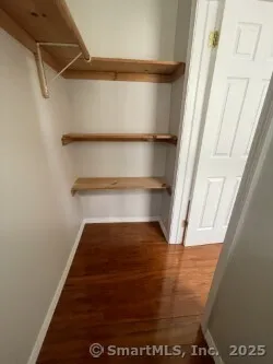 $1,700 | 263 Martin Street, Unit 2, Hartford, CT 06120