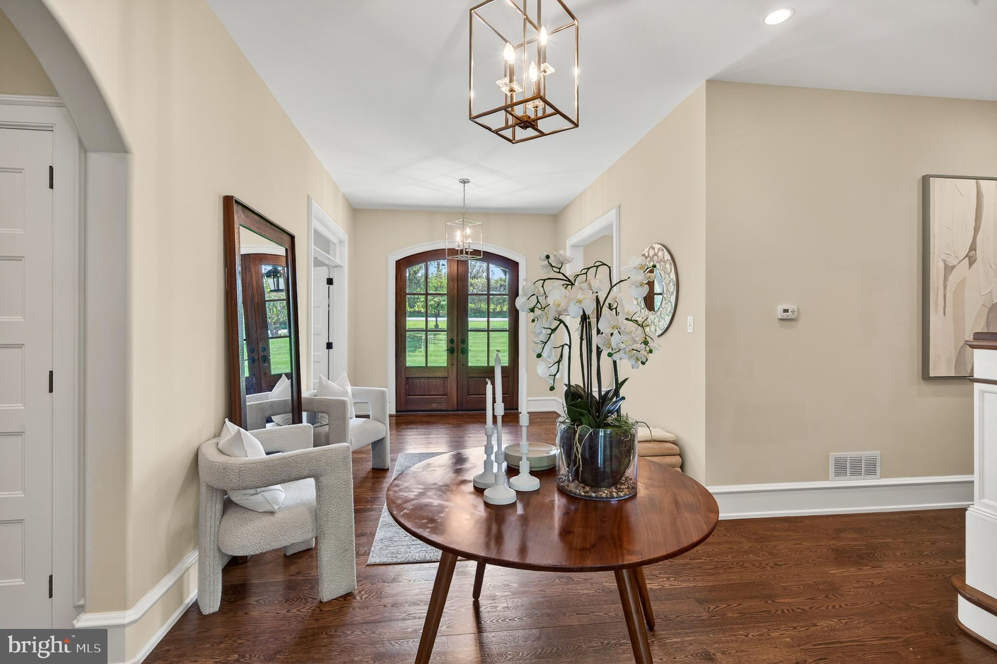 57 Sweetwater Road Glen Mills, PA 19342 - Photo 7 of 106 Foyer