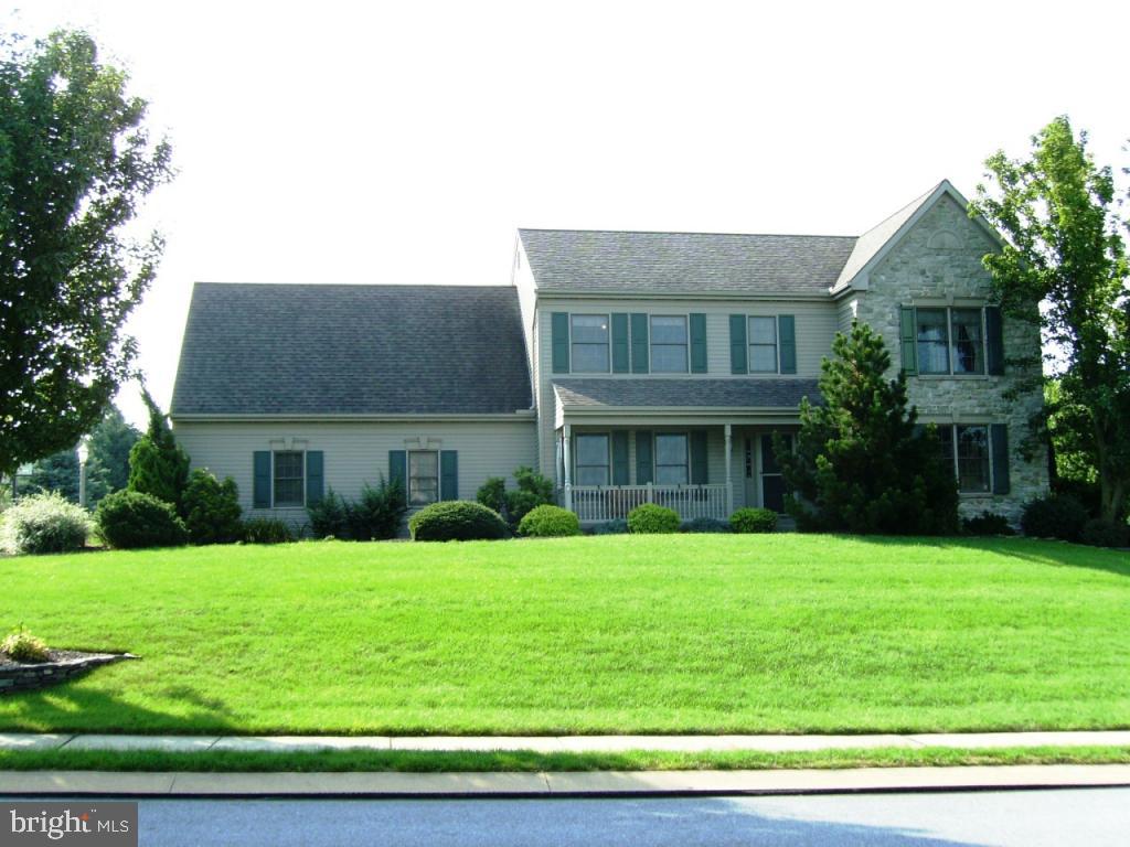 12 Marie Drive Lititz, PA 17543 - Photo 1 of 35 Gallery Image 1