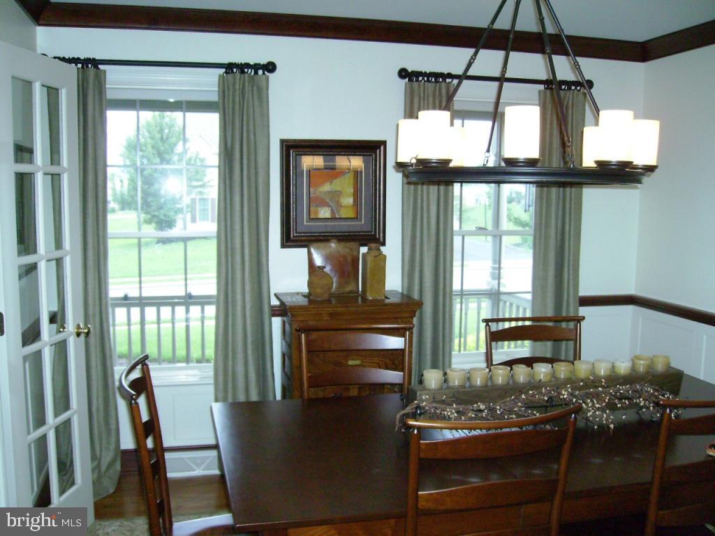 12 Marie Drive Lititz, PA 17543 - Photo 7 of 35 Gallery Image 7