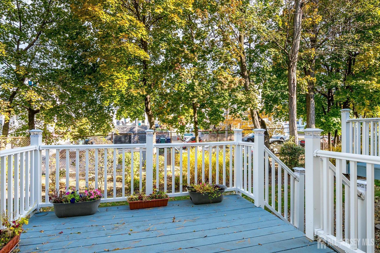 35 Dayna Court Perth Amboy, NJ 08861 - Photo 27 of 28