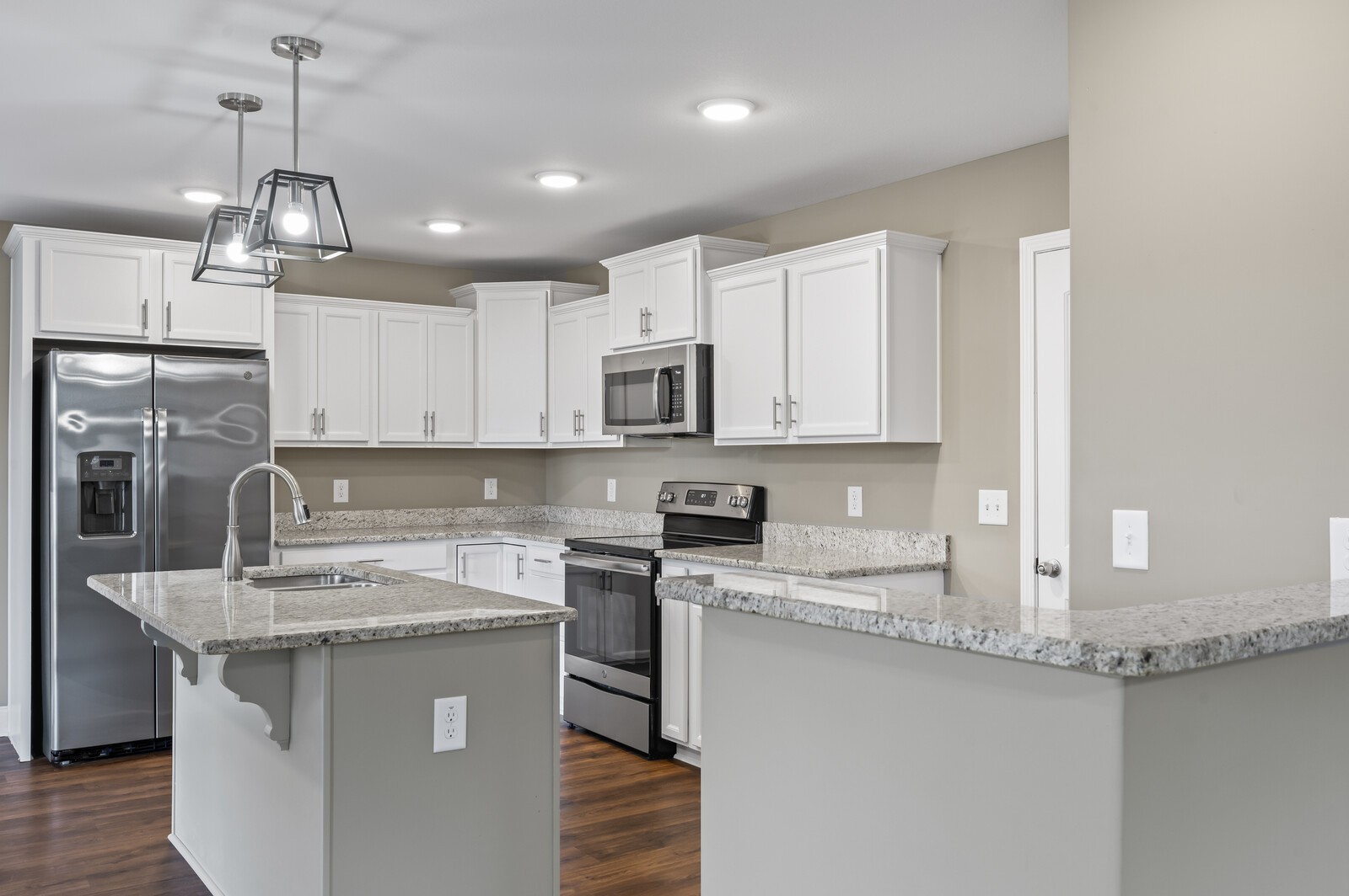 1728 Rains Road Clarksville, TN 37042 - Photo 9 of 27 Gallery Image 9