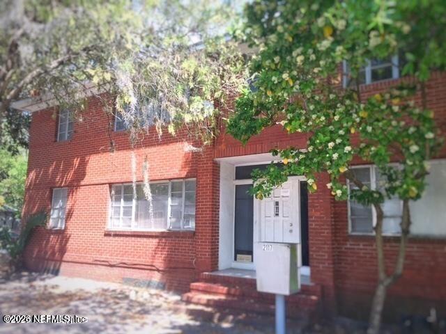 2117 Spring Park Road, Unit 3 Jacksonville, FL 32207 - Photo 3 of 10 20240421203100460982000000-o
