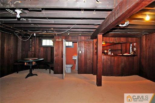 67 Pleasant Avenue Edison, NJ 08837 - Photo 22 of 25 a view of an empty room