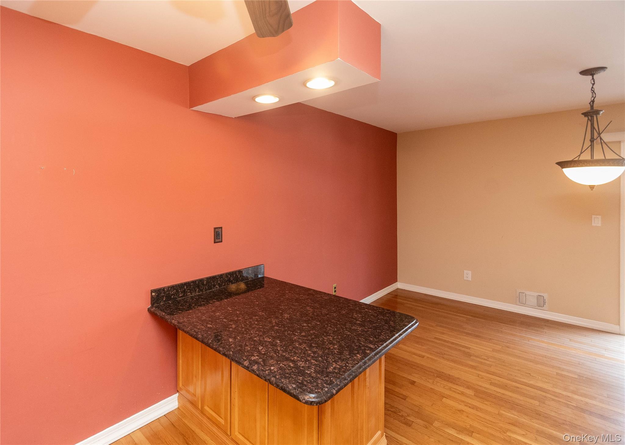 113 Village Road, Unit B Yorktown Heights, NY 10598 - Photo 24 of 25