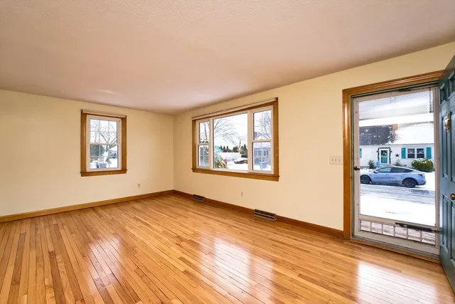 $399,000 | 303 Cummington Street, New Bedford, MA 02745