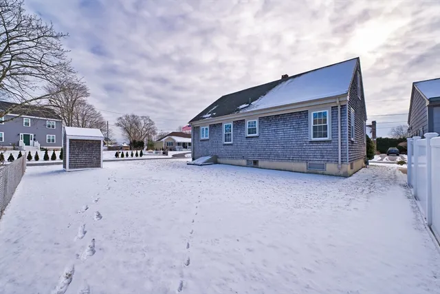 $399,000 | 303 Cummington Street, New Bedford, MA 02745