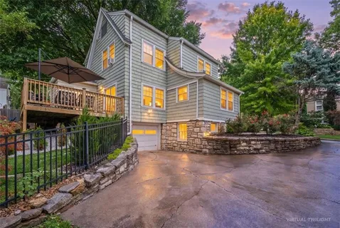 $430,000 | 4954 Bell Street, Kansas City, MO 64112