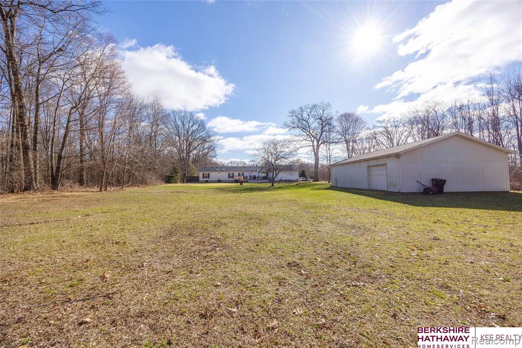 19090 Sumpter Road Belleville, MI 48111 - Photo 11 of 75 Gallery Image 11