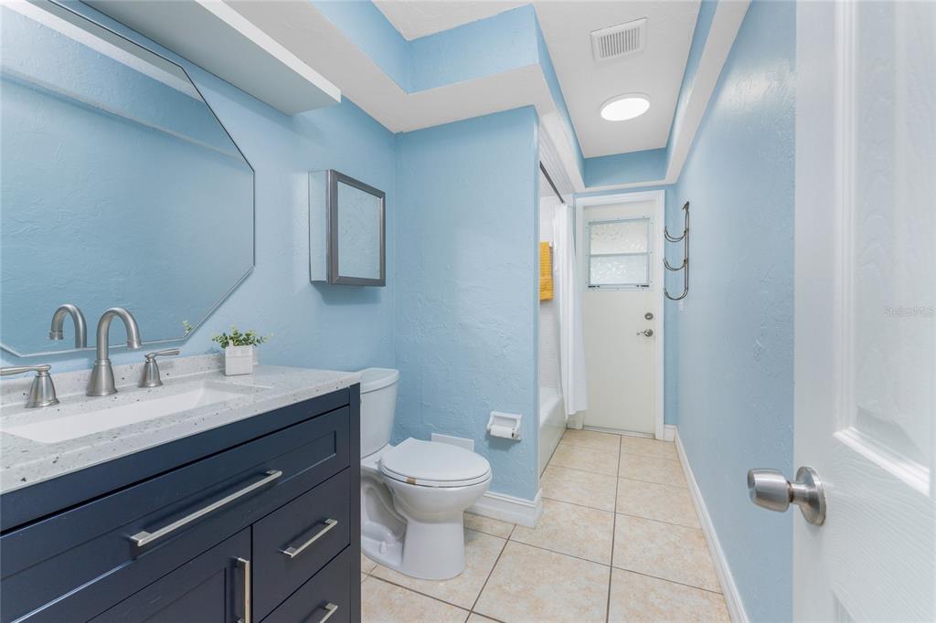256 Caddy Road Rotonda West, FL 33947 - Photo 33 of 64 Gallery Image 33