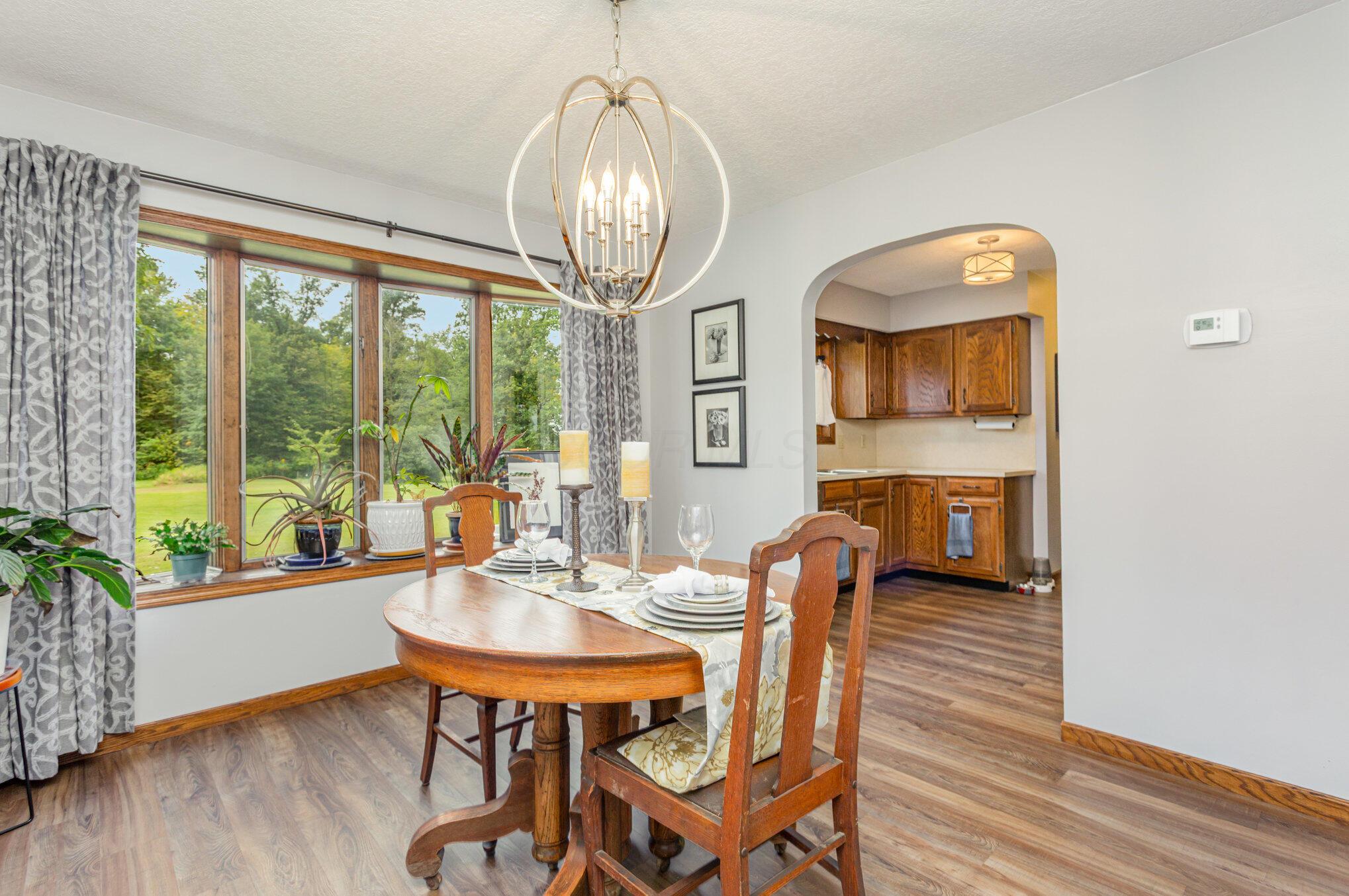 11411 Beaver Road Northwest Pataskala, OH 43062 - Photo 10 of 42 Gorgeous Anderson Wood Bay Window