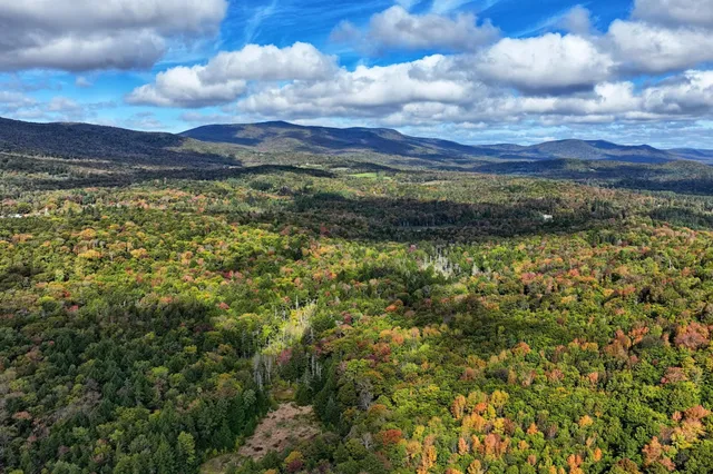 $575,000 | 0 Route 11 Peru Vt 05152, Peru, VT 05152