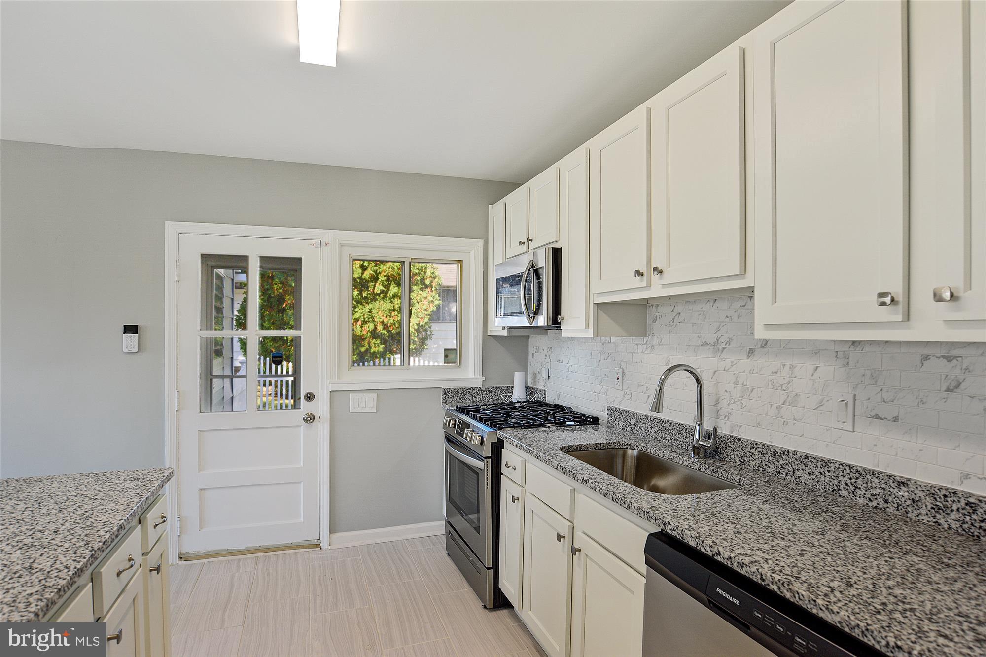 1903 Aster Road Baltimore, MD 21237 - Photo 14 of 18