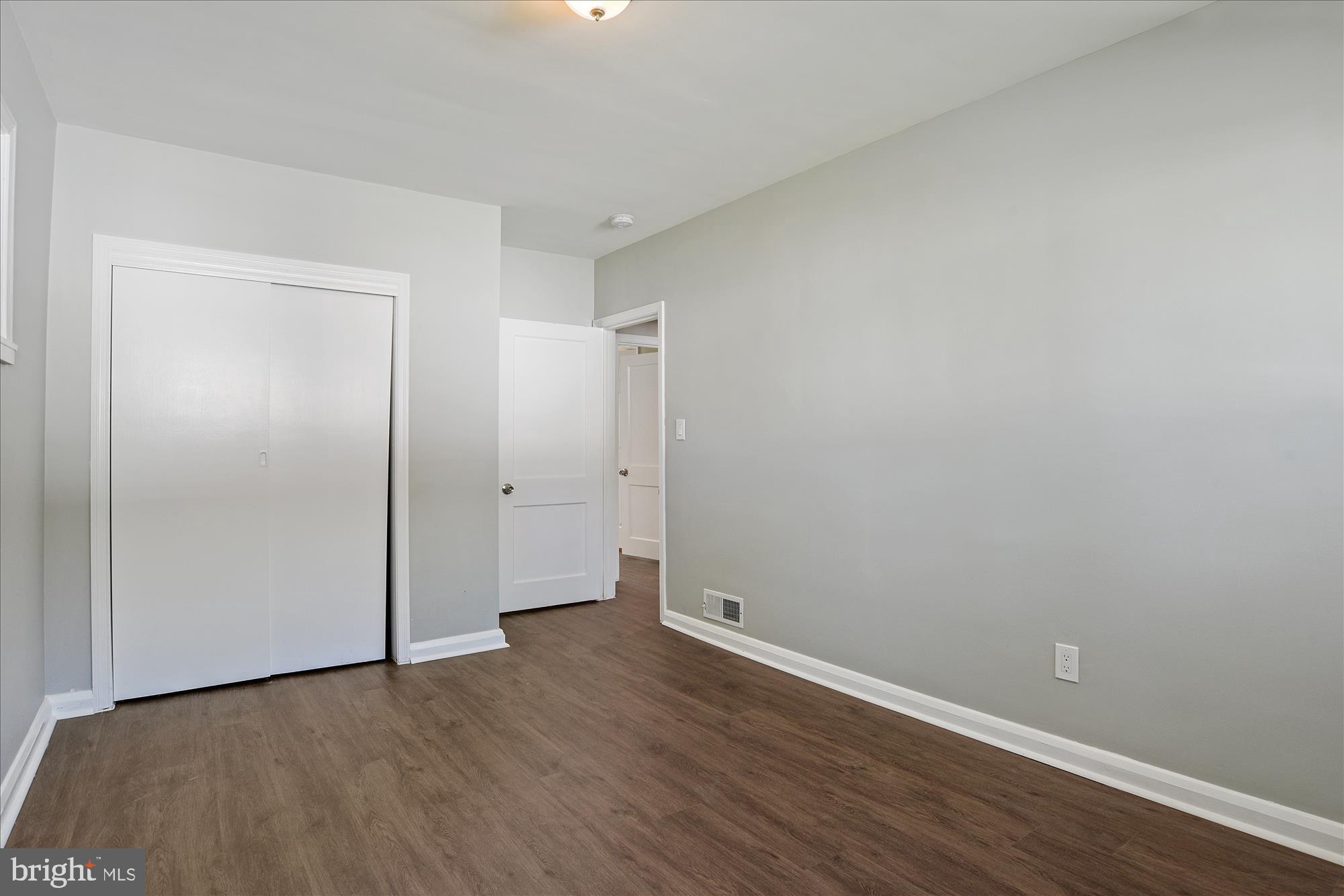 1903 Aster Road Baltimore, MD 21237 - Photo 4 of 18