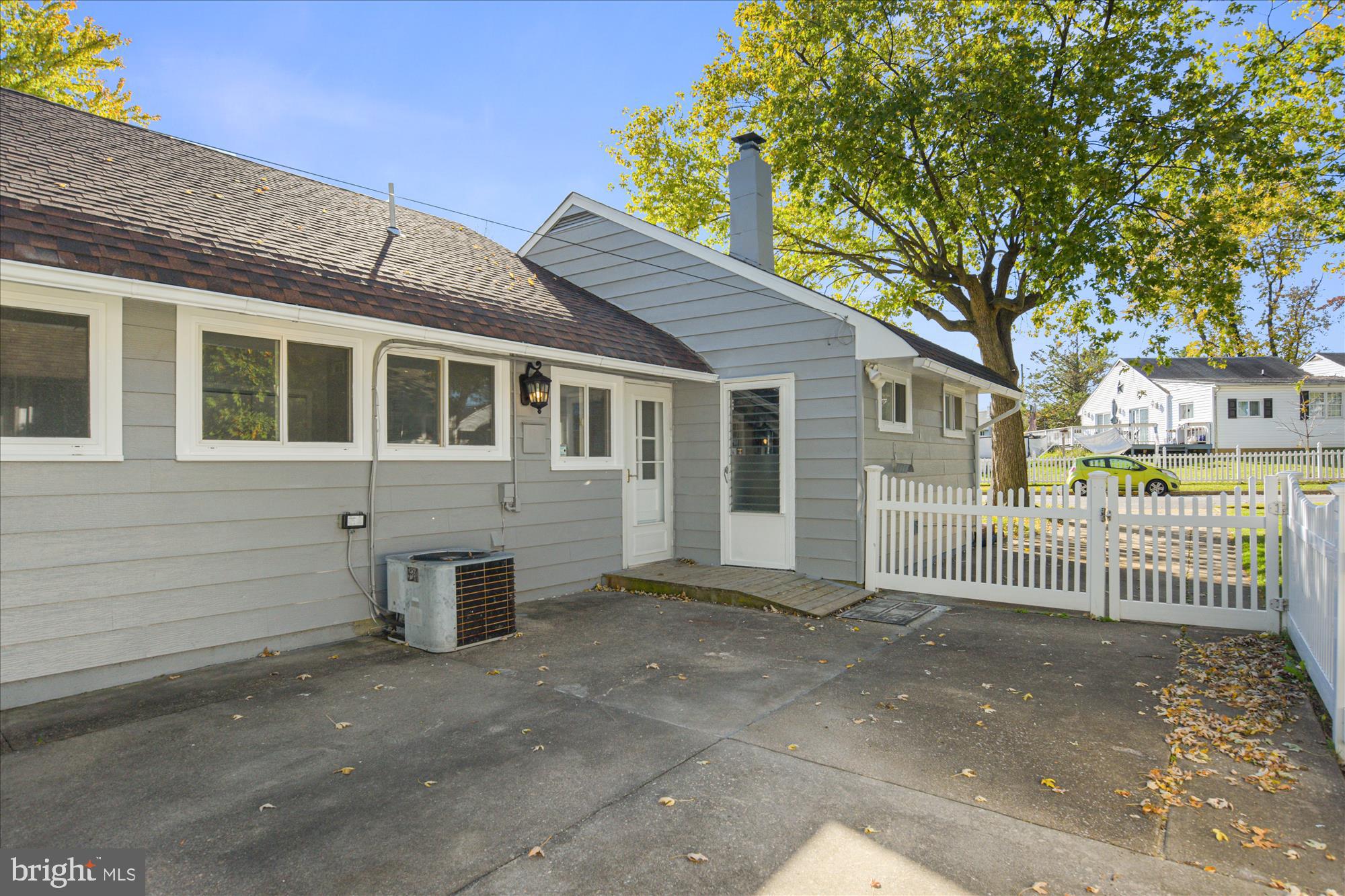 1903 Aster Road Baltimore, MD 21237 - Photo 9 of 18