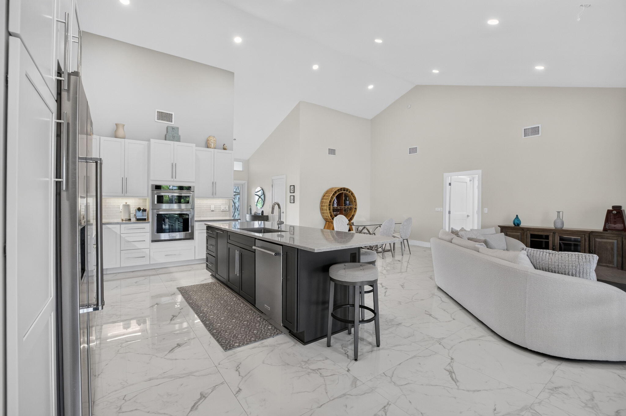 7082 Northwest 3rd Avenue Boca Raton, FL 33487 - Photo 22 of 69 17-web-or-mls-DSC_1522