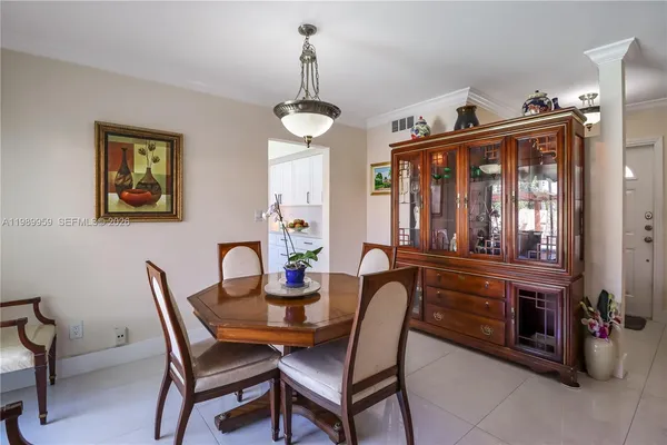$700,000 | 10941 Southwest 180th Street, Miami, FL 33157