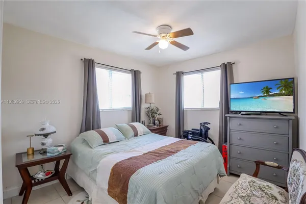 $700,000 | 10941 Southwest 180th Street, Miami, FL 33157