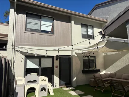 $3,700 | 11017 Southwest 113th Place, Unit 11017, Miami, FL 33176