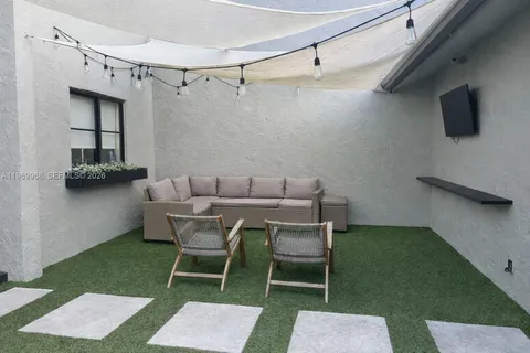 $3,700 | 11017 Southwest 113th Place, Unit 11017, Miami, FL 33176