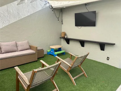 $3,700 | 11017 Southwest 113th Place, Unit 11017, Miami, FL 33176