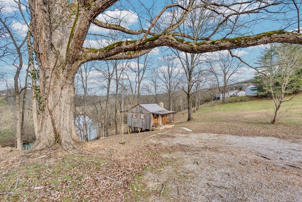 579 Blue Springs Road Sparta, TN 38583 - Photo 6 of 31 Gallery Image 6