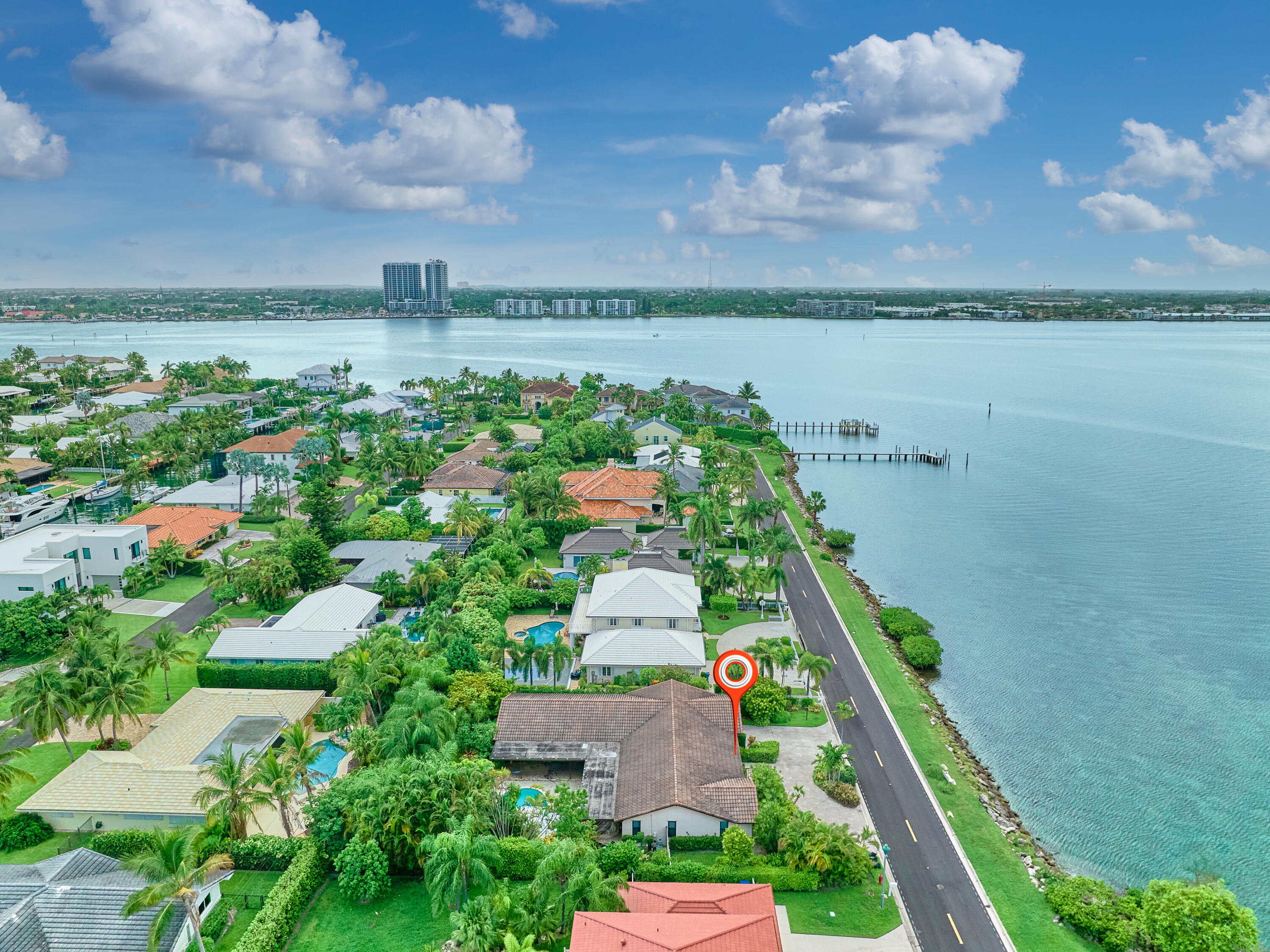 1091 Pine Point Road Singer Island, FL 33404 - Photo 4 of 5 1091 Pine Point Intracoastal