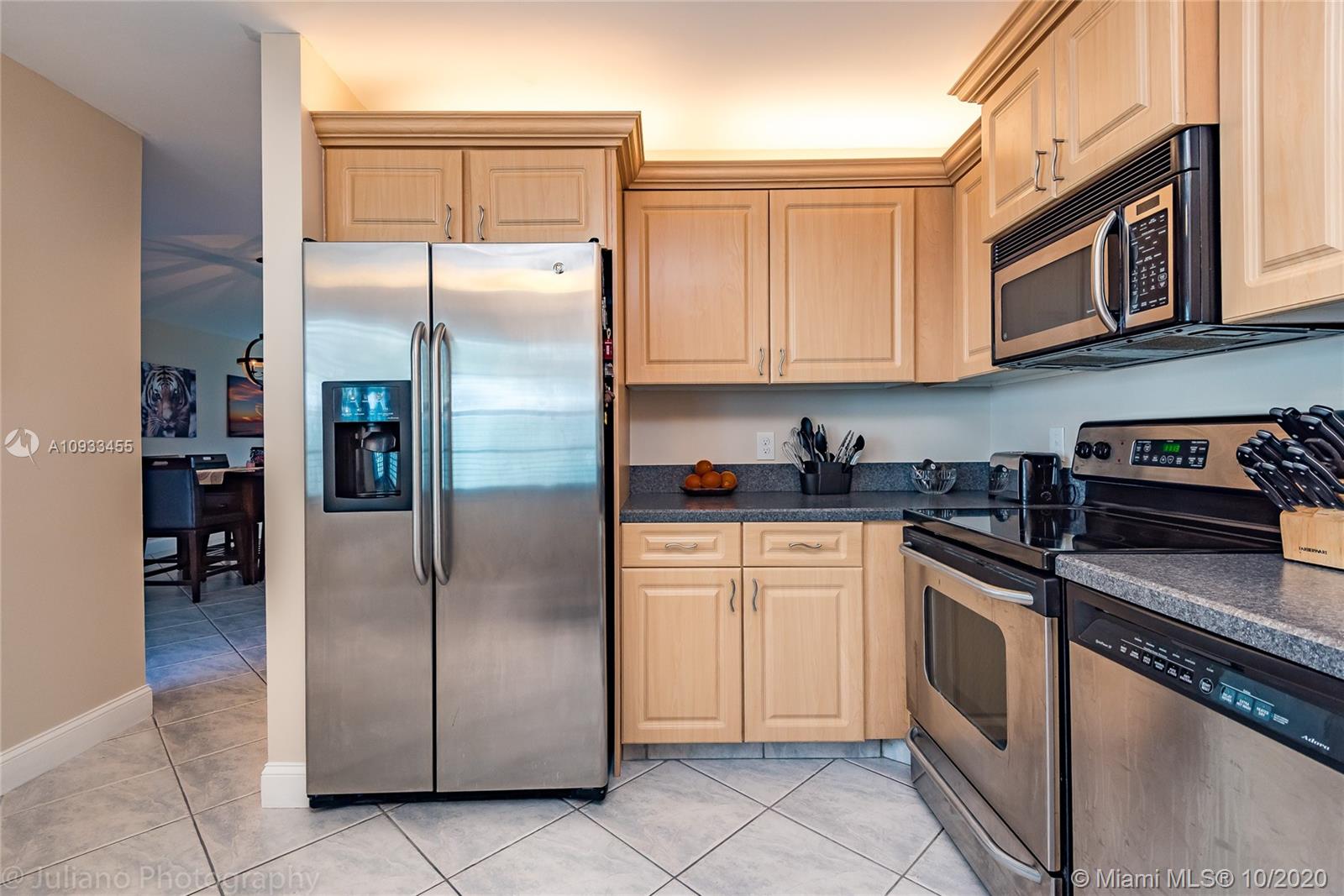 23320 Southwest 58th Avenue, Unit A Boca Raton, FL 33428 - Photo 19 of 43