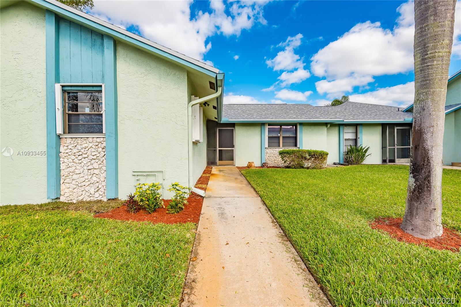 23320 Southwest 58th Avenue, Unit A Boca Raton, FL 33428 - Photo 4 of 43