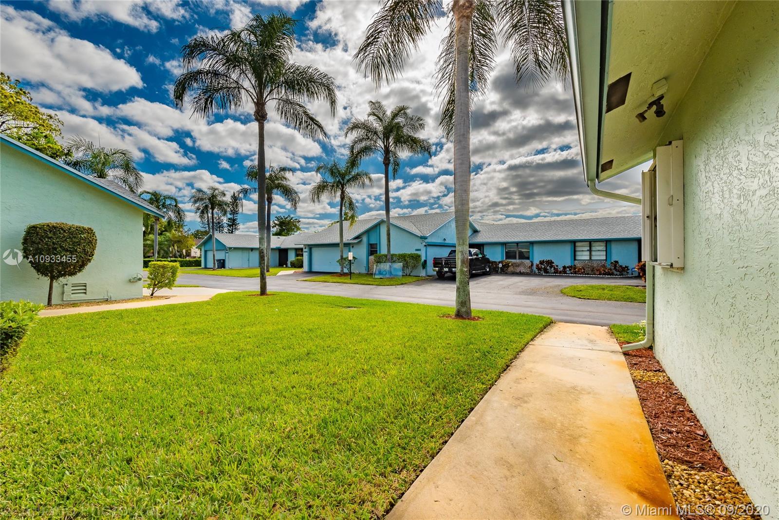 23320 Southwest 58th Avenue, Unit A Boca Raton, FL 33428 - Photo 7 of 43