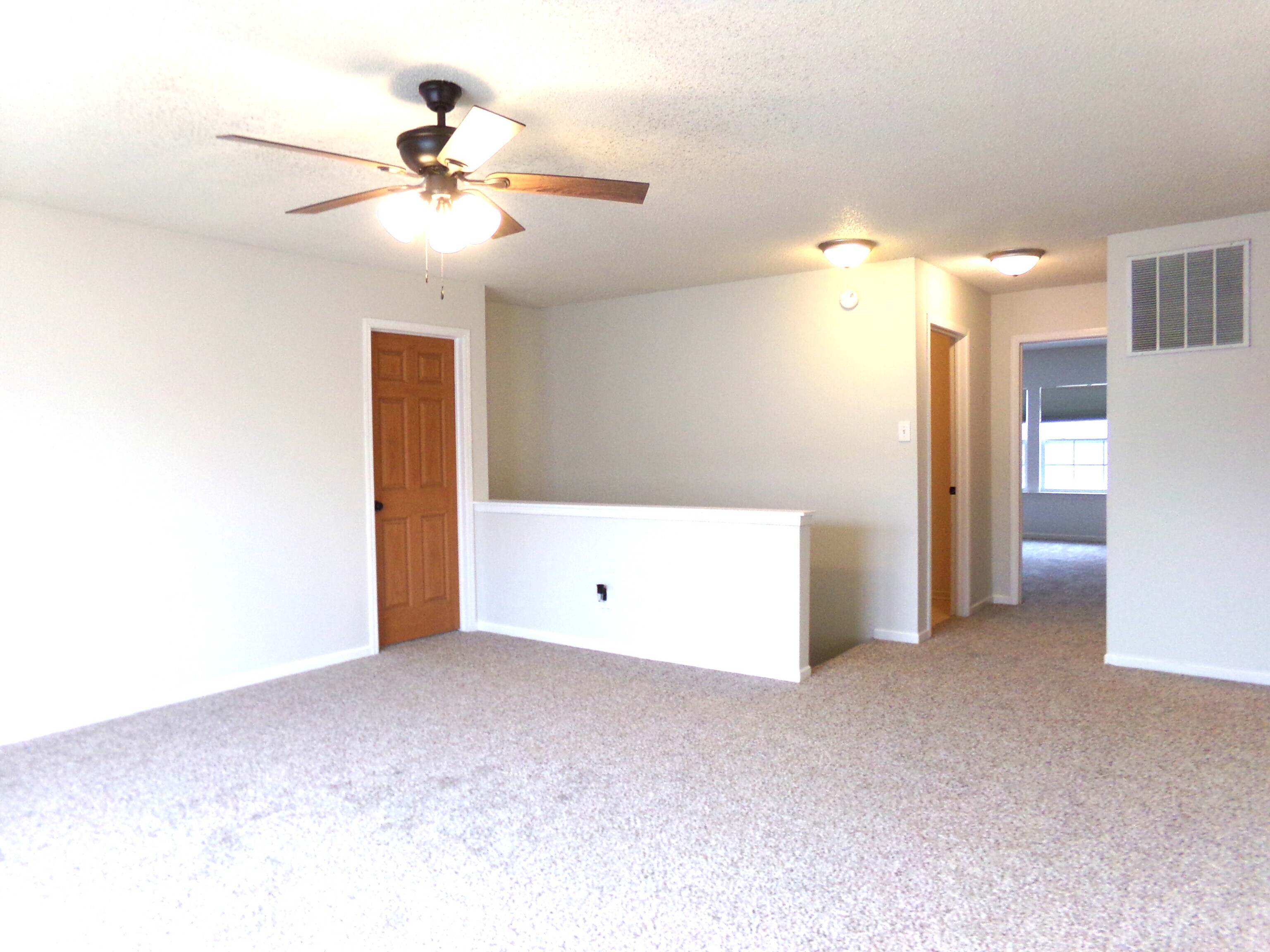 10405 Splendor Way Indianapolis, IN 46234 - Photo 18 of 39