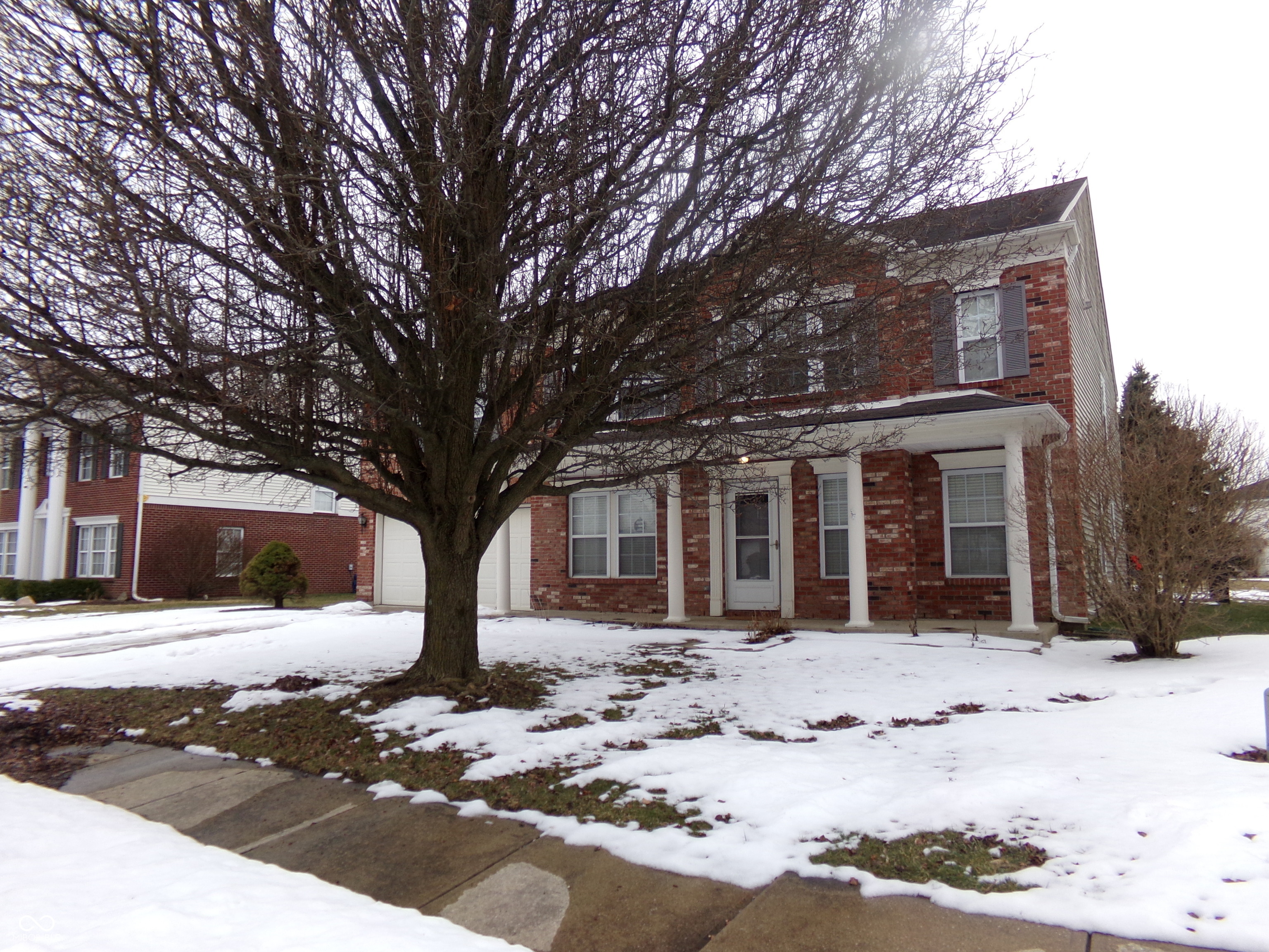 10405 Splendor Way Indianapolis, IN 46234 - Photo 4 of 39