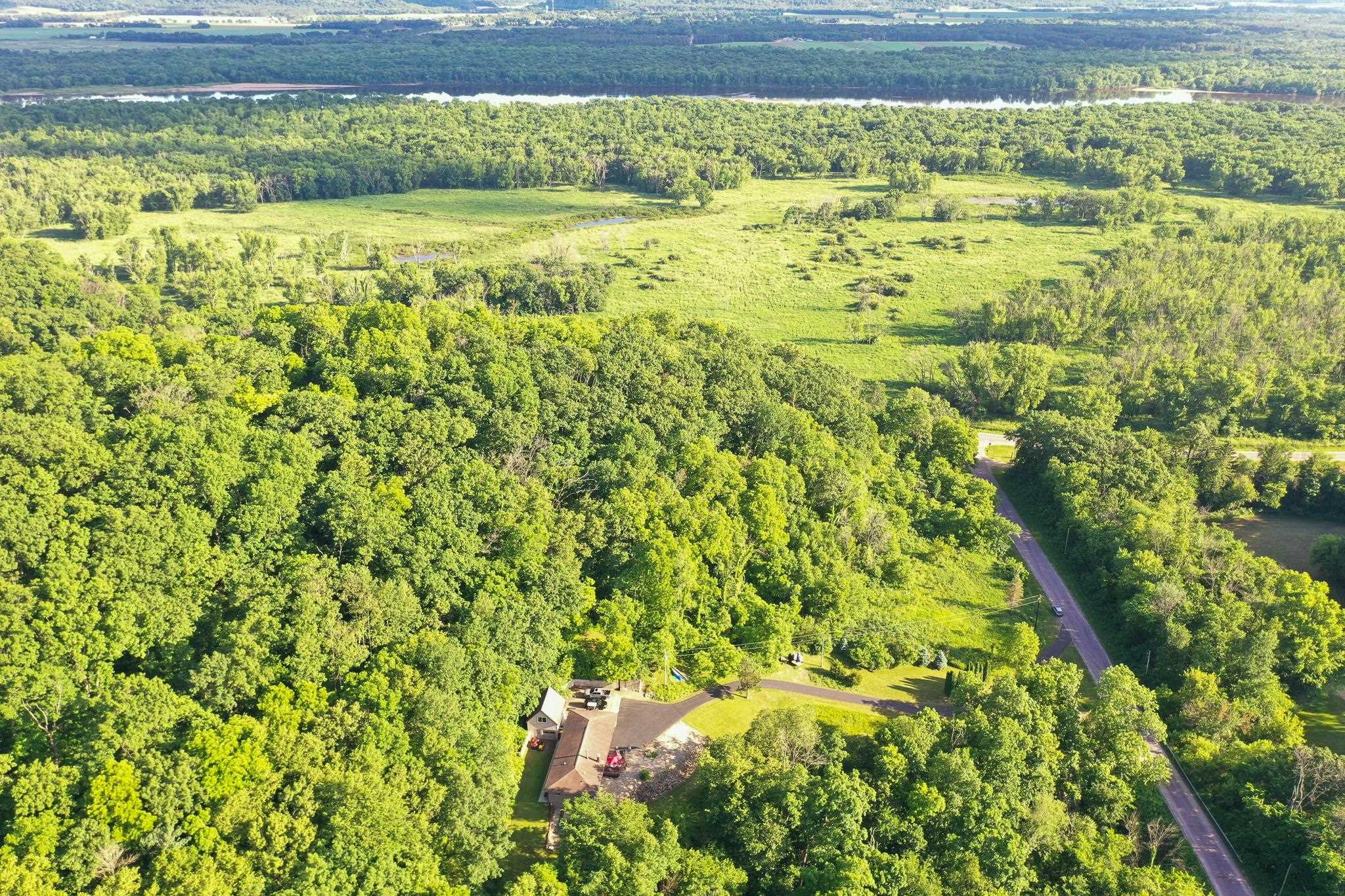 12258 South Round River Spring Green Spring Green, WI 53588 - Photo 54 of 60
