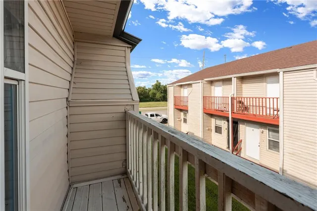 $1,310 | 717 Woodland Drive, Unit C, Laplace, LA 70068