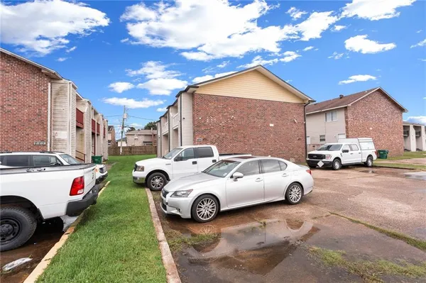 $1,310 | 717 Woodland Drive, Unit C, Laplace, LA 70068