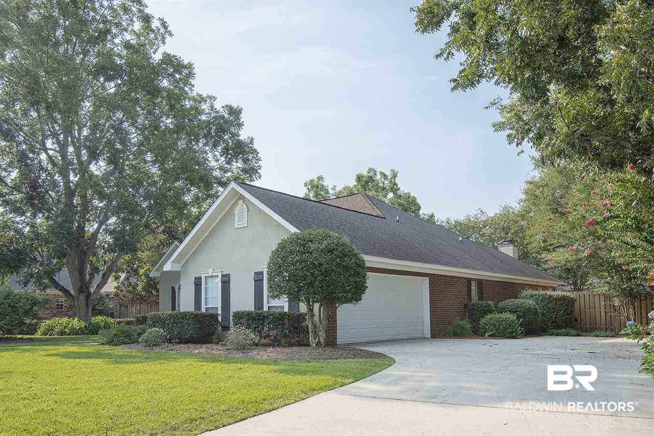 105 Conti Court Fairhope, AL 36532 - Photo 5 of 43