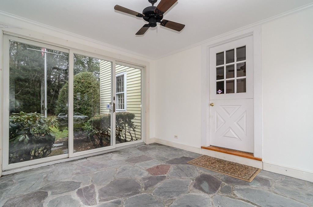 71 Standish Road Wellesley, MA 02481 - Photo 19 of 26