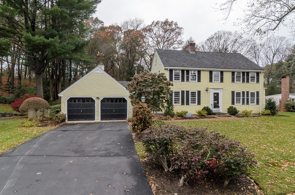 71 Standish Road Wellesley, MA 02481 - Photo 24 of 26