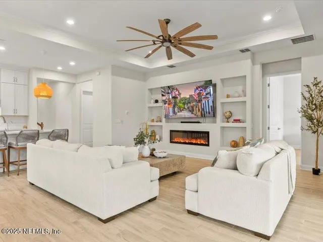 $695,000 | 52 Rose Bud Ln Street, St. Augustine, FL 32092